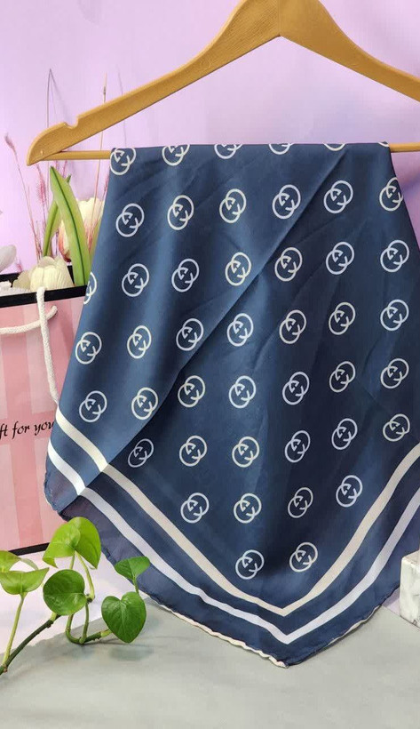 روسری قواره 120 دست دوز جنس پارچه لطیف
