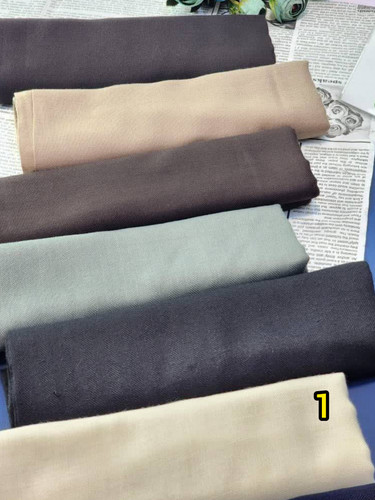 روسری نخی بسیار لطیف قواره 10 دور دوخت خوش دوخت